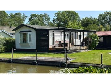 Chalet met veranda te koop in Berkhout, Noord-Holland! R#52R beschikbaar voor biedingen