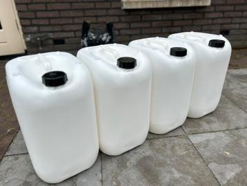 Jerrycan 20 liter, 4 stuks beschikbaar voor biedingen