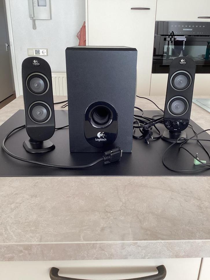 Logitech X-230 Speakerset, Computers en Software, Pc speakers, Gebruikt, Audiokanaal 2.1, Ophalen of Verzenden