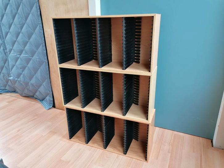 3x CD-rek met veermechanisme, Huis en Inrichting, Woonaccessoires | Cd- en Dvd-rekken, Gebruikt, Cd's, 25 tot 75 discs, Hout, Ophalen