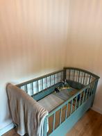 Houten ledikantje, Kinderen en Baby's, Kinderkamer | Bedden, Ophalen, Gebruikt, 180 cm of meer, 85 tot 100 cm