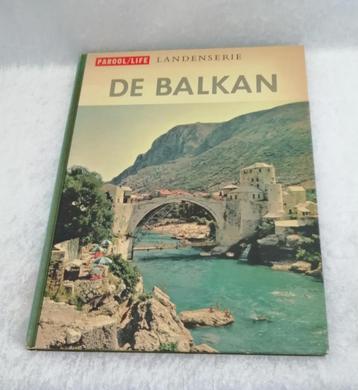 De Balkan. Edmund Stillman.  Uit 1966? beschikbaar voor biedingen