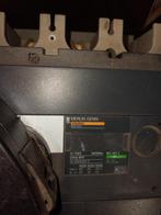 Schneider Merlin Gerin Compact INS 400 Schakelaar, Ophalen