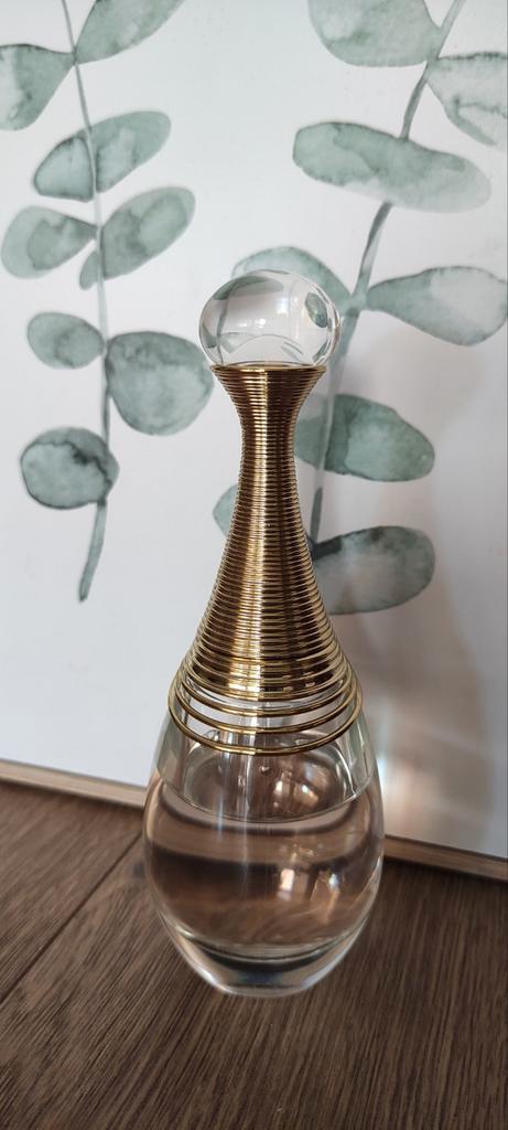 Decant proefje Dior J'adore edt, Sieraden, Tassen en Uiterlijk, Uiterlijk | Parfum, Nieuw, Ophalen of Verzenden