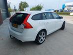 Volvo V60 2.4 D5 Twin Engine Special Edition Leer Nav LMV, Auto's, Volvo, Automaat, Vierwielaandrijving, 11 kWh, Te koop