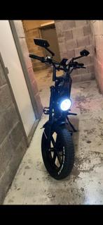 Fatbike V8, Fietsen en Brommers, Minibikes, Midibikes en Pitbikes, Ophalen, Zo goed als nieuw, Overige typen