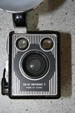 Camera  KODAK  SIX-20 "BROWNIE" E, Audio, Tv en Foto, Fotocamera's Analoog, Ophalen, Gebruikt, Compact, Kodak