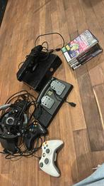Xbox360 + controllers + spellen + stuurtje en gaspedaal, Spelcomputers en Games, Spelcomputers | Xbox 360, Ophalen, Zo goed als nieuw