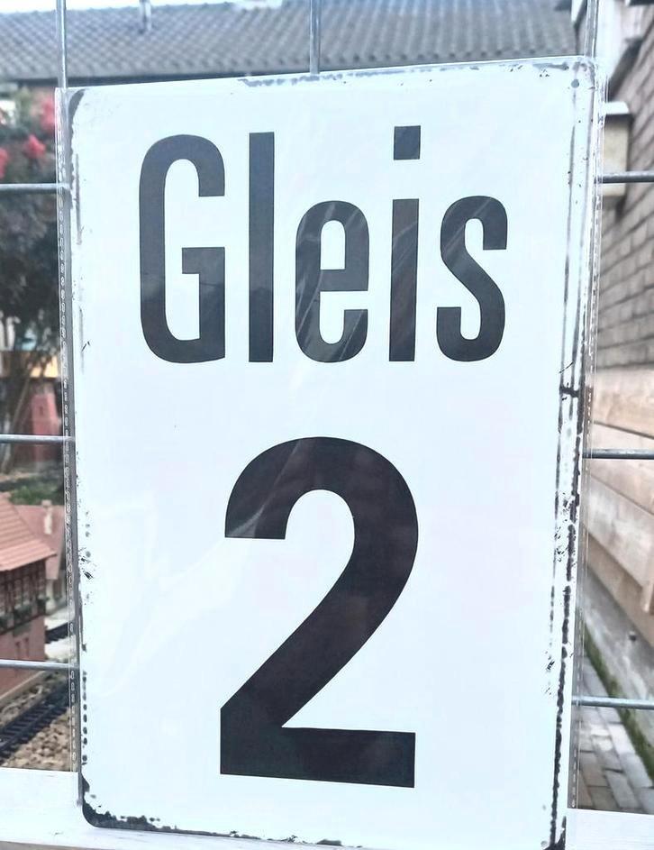 Metalen bord spoor, Gleis 2, Verzamelen, Spoorwegen en Tramwegen, Ophalen of Verzenden