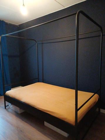 vtwonen hemelbed  beschikbaar voor biedingen