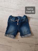 Korte broek, Kinderen en Baby's, Babykleding | Maat 86, Ophalen of Verzenden, Zo goed als nieuw, Meisje, Broekje