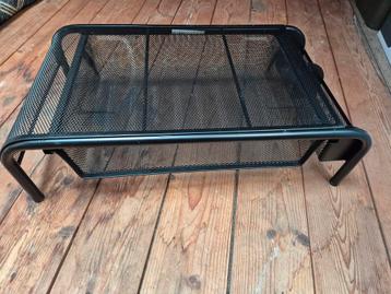 Verhoger beeldscherm beschikbaar voor biedingen