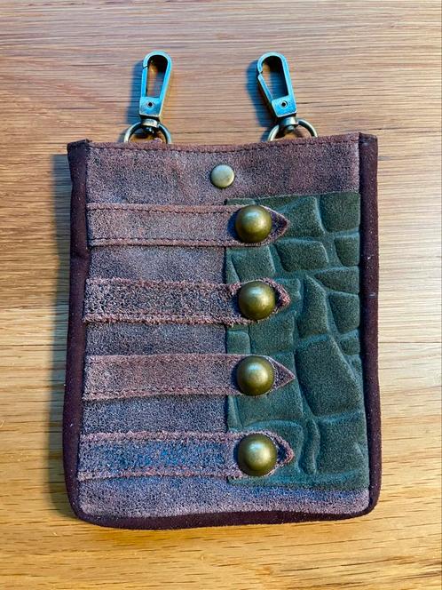 Leren buideltje of tasje nieuw!, Sieraden, Tassen en Uiterlijk, Portemonnees, Zo goed als nieuw, Overige merken, Bruin, Leer, Ophalen of Verzenden