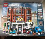Lego Creator Corner Garage 10264, Ophalen of Verzenden, Zo goed als nieuw, Complete set, Lego