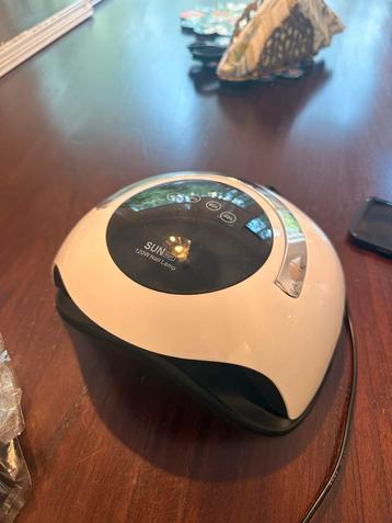 UV/LED Nagellamp 120W + Nagellakken & Folie beschikbaar voor biedingen