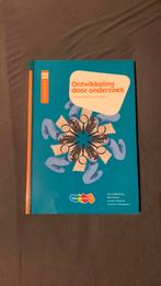 Ontwikkeling door onderzoek, Ophalen of Verzenden, Zo goed als nieuw, Overige niveaus, Nederlands