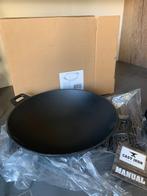 NIEUW Giet ijzeren wok Cast Iron, Nieuw, Rvs, Ophalen of Verzenden, Wok