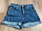 Donkerblauwe korte spijkerbroek zgan H&M maat 128, Broek, Meisje, H&M, Ophalen of Verzenden