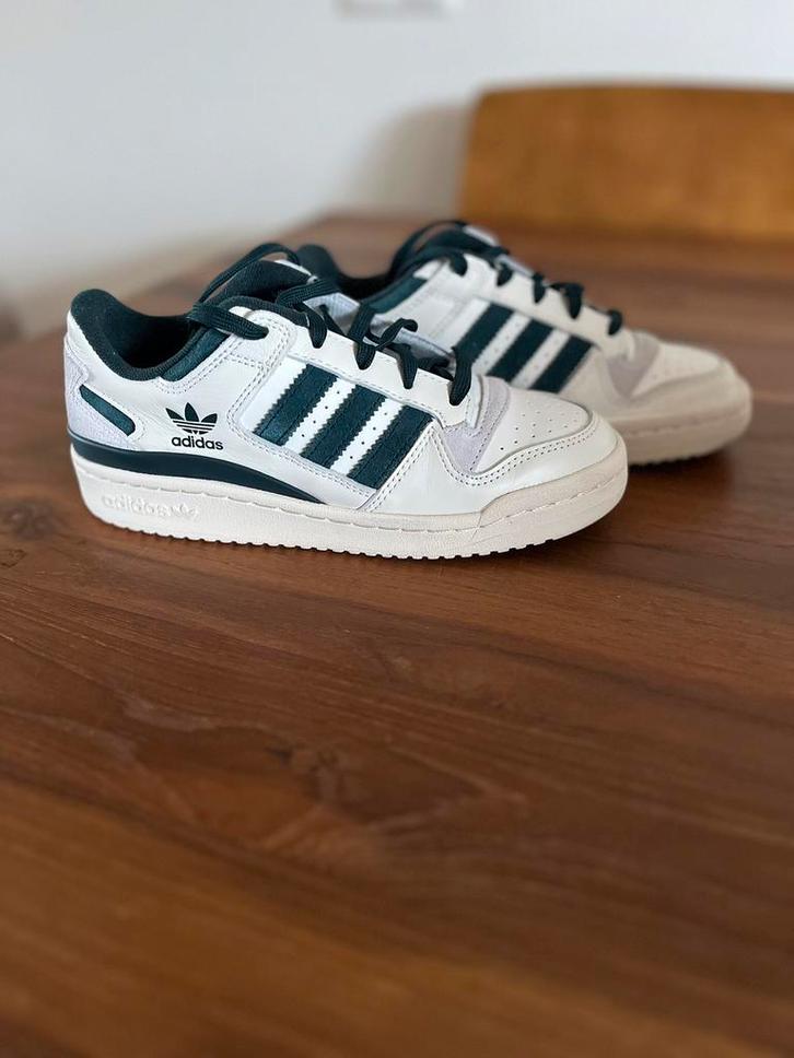 Adidas Forum Low CL, maat 36, Kinderen en Baby's, Kinderkleding | Schoenen en Sokken, Nieuw, Schoenen, Jongen of Meisje, Ophalen