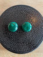 Prachtige felgroene vintage malachiet oorbellen, Ophalen of Verzenden, Zo goed als nieuw, Groen, Overige materialen