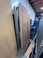 Podiumdelen 2 stuks 1x2m, Muziek en Instrumenten, Overige Muziek en Instrumenten, Ophalen, Gebruikt