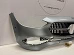 MERCEDES W206 C KLASSE VOORBUMPER BUMPER GRIL A2068853105, Auto-onderdelen, Gebruikt, Mercedes-Benz AG, Voor, Mercedes-Benz