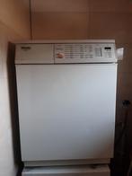 Miele novotronic T685 super (defect) lees beschrijving, Witgoed en Apparatuur, Wasdrogers, Ophalen, Gebruikt, Luchtafvoer, 4 tot 6 kg