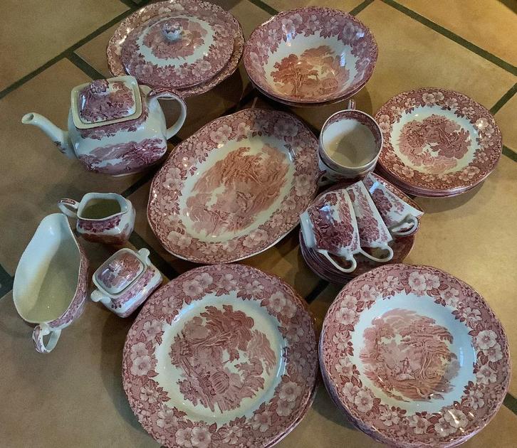 Woodland Enoch Wedgwood Tunstall LTD servies delen, Antiek en Kunst, Antiek | Servies compleet, Ophalen of Verzenden