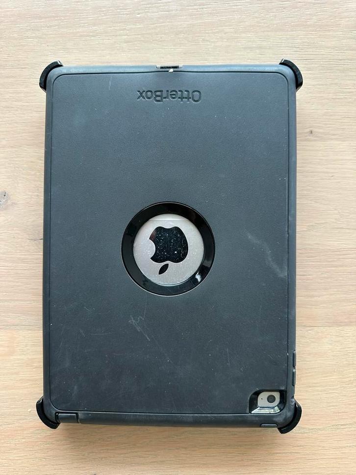 iPad Air 2 A1567 16GB met Otterbox, Computers en Software, Apple iPads, Gebruikt, Apple iPad Air, Wi-Fi, 9 inch, 16 GB, Zwart