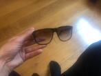 Rayban RB-4147, Zonnebril, Bruin, Ophalen of Verzenden, Zo goed als nieuw