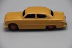 Dinky Toys Ford Sedan  # 170, Hobby en Vrije tijd, Modelauto's | 1:43, Ophalen of Verzenden, Zo goed als nieuw, Auto, Dinky Toys