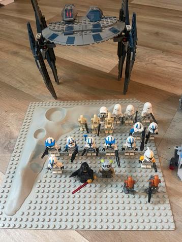 Lego star wars minifiguren en sets beschikbaar voor biedingen