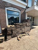 GRATIS Stoeptegels en paar rode betonklinkers  een geeltjes, Ophalen, Klinkers, Zo goed als nieuw, 10 m² of meer