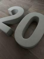 Betonnen huisnummers 2 en 0 (nieuw), Huis en Inrichting, Woonaccessoires | Overige, Ophalen of Verzenden, Nieuw