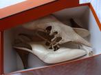Hermes Paris luxe slingback veter pumps, 38, zgan, in doos, Pumps, Verzenden, Beige, Zo goed als nieuw