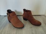 Bruine instap enkellaarsjes maat 37, Kleding | Dames, Schoenen, Bruin, Lage of Enkellaarzen, Ophalen of Verzenden, Gedragen