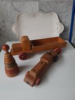 Antiek houten speelgoed - auto's en stapelringen., Antiek en Kunst, Antiek | Speelgoed, Ophalen of Verzenden