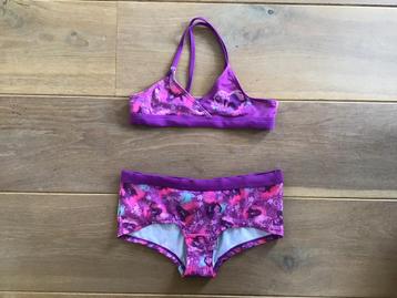Paarse bikini. Merk Disney Violetta. Maat 116/122. Nieuw. beschikbaar voor biedingen