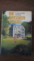 De gouden vogel Geliefde streekroman, Boeken, Ophalen of Verzenden, Gelezen, Schuttevaer-Velthuijs, N, Friesland