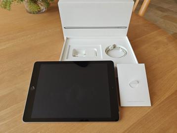 Ipad 5e generatie, 32GB, A1823 - wifi en GSM beschikbaar voor biedingen