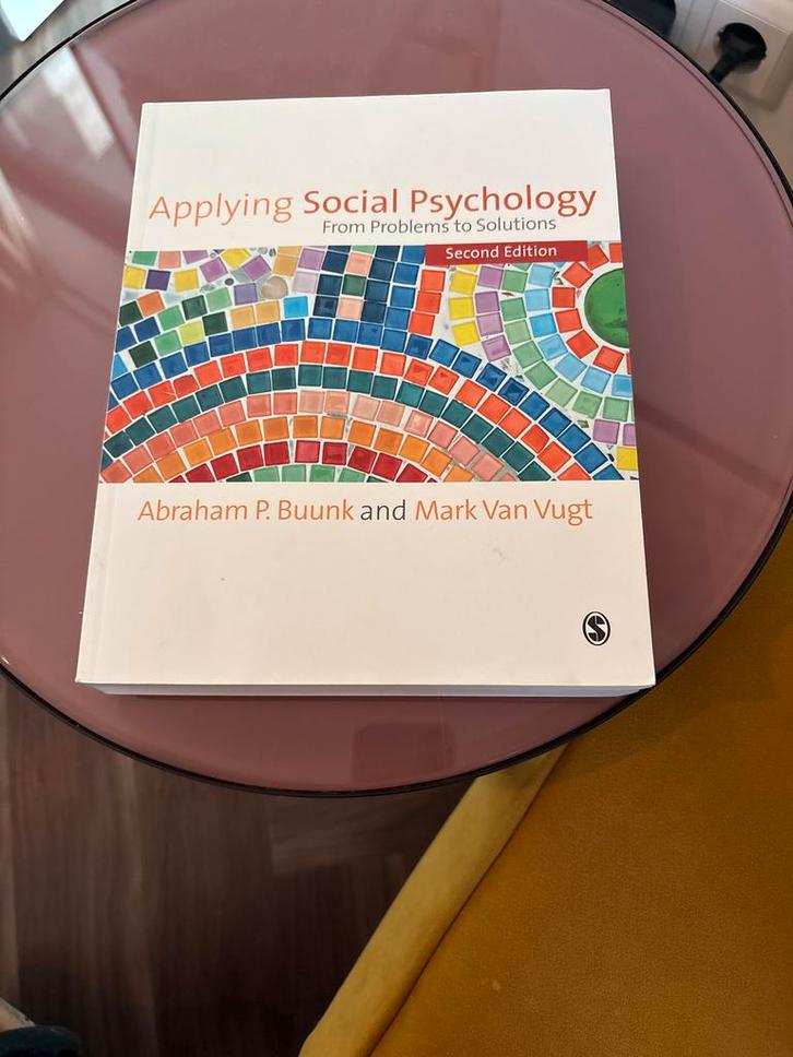 Applying Social Psychology - Buunk & Van Vugt, Boeken, Studieboeken en Cursussen, Zo goed als nieuw, HBO, Gamma, Ophalen