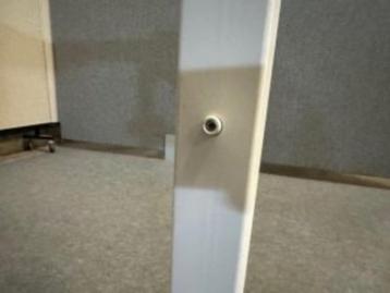 Bureau met knop, stopcontact en kabelgoot 180x90xH62-84,60st - afbeelding 7