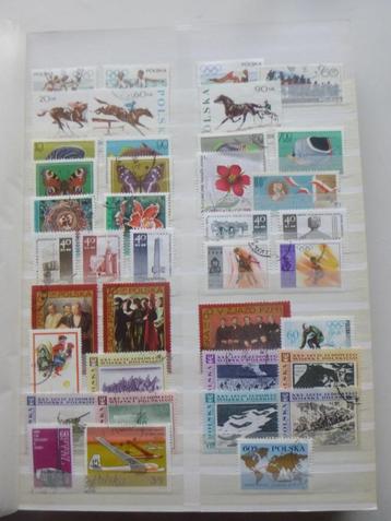 Dik stockboek 48 pagina's vol Opper Volta, Pakistan,  beschikbaar voor biedingen