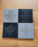 Nepleren Onderzetters met Amazigh Tekens - Set van 4, Ophalen of Verzenden, Nieuw, Glas of Kopje