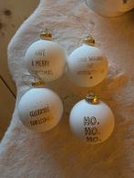 4 kerstballen met tekst, Ophalen of Verzenden, Zo goed als nieuw