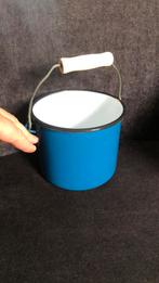antieke geëmailleerde pot met houten handvat, Antiek en Kunst, Ophalen of Verzenden