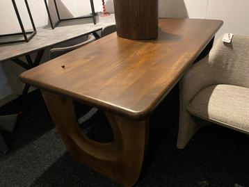 Japandi Walnoot Tafel - 200x100cm bkeuze afgeronde hoeken beschikbaar voor biedingen