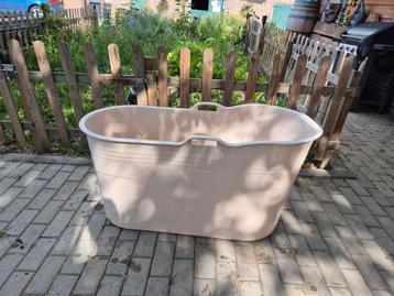 Bathbucket xl zalmroze beschikbaar voor biedingen