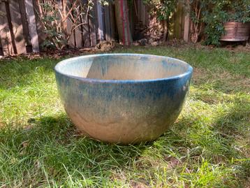 Prachtige keramieke bloempot pot plantpot groot aardewerk beschikbaar voor biedingen