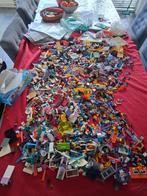 Redelijk gorte partij Lego stenen en boekjes, Kinderen en Baby's, Speelgoed | Duplo en Lego, Ophalen of Verzenden, Gebruikt, Losse stenen